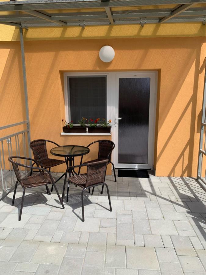 Apartmany Hujer 2 بايموتْسْ المظهر الخارجي الصورة