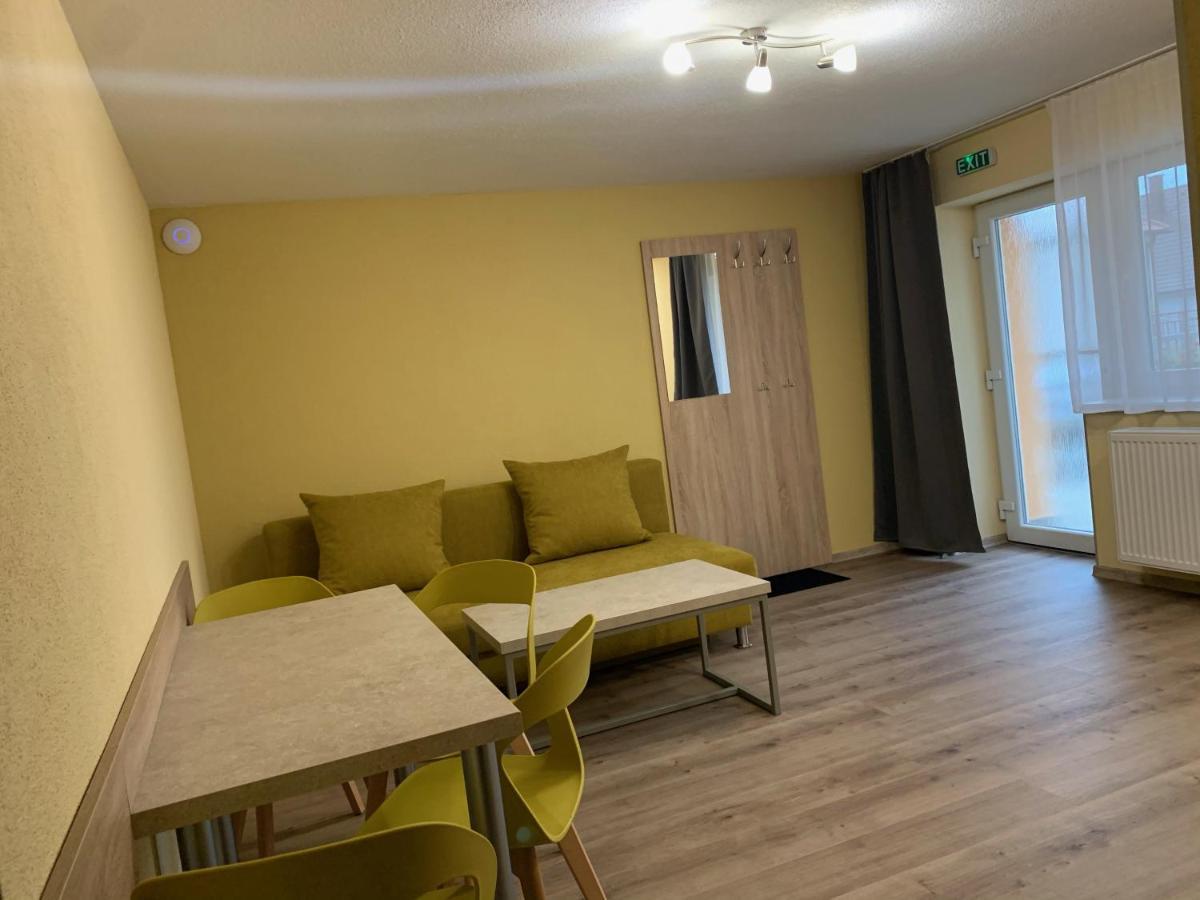 Apartmany Hujer 2 بايموتْسْ المظهر الخارجي الصورة