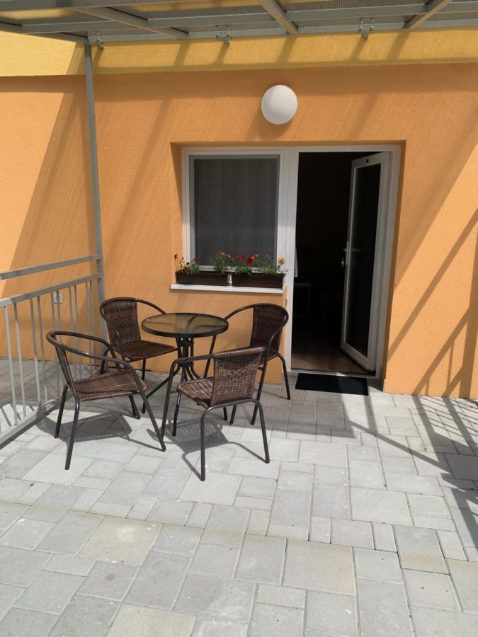 Apartmany Hujer 2 بايموتْسْ المظهر الخارجي الصورة